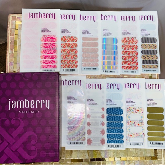 Jamberry bundle! Free heater with 10 sheets!